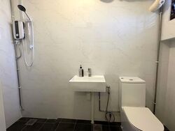 Blk 230H Tampines Street 21 (Tampines), HDB Executive #582378531